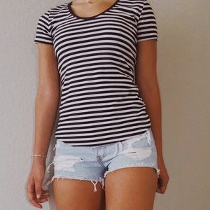 Navy blue and white stripped fitted shirt